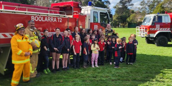 Boolarra Primary students in front of a Boolarra Tanker